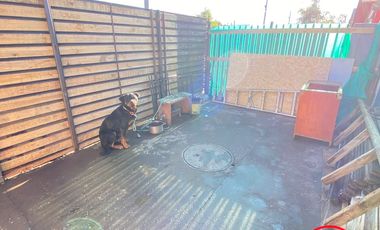 SE VENDE CASA EN SECTOR LA PEÑA 2 COSTANERA, CORONEL