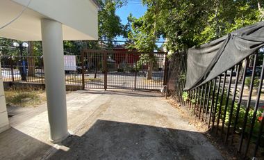 VENTA CASA CON GRAN TERRENO BARRIO LAS LILAS PROVIDENCIA