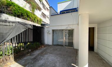 VENTA CASA CON GRAN TERRENO BARRIO LAS LILAS PROVIDENCIA
