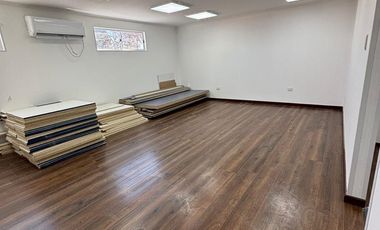 ARRIENDO AMPLIO LOCAL COMERCIAL ÑUÑOA
