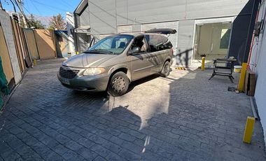 ARRIENDO AMPLIO LOCAL COMERCIAL ÑUÑOA