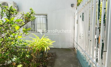 Venta casa 4 ambientes con local al frente en Ramos Mejia