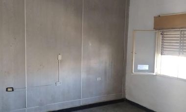 Casa con Galpón en venta  - Rosario - Barrio Ludueña
