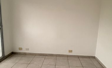 Departamento 2 AMB 2 PISO X ESCALERA COCHERA