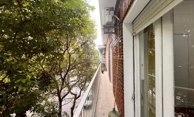 Alquiler de departamento de 3 ambientes en Moron Norte