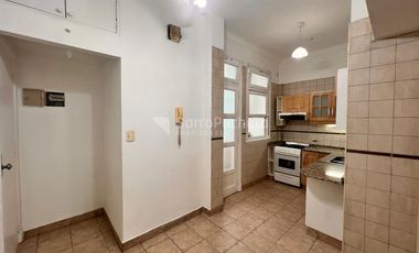 Alquiler de departamento de 3 ambientes en Moron Norte