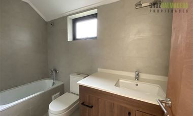 Casa en Arriendo en Casa en Condominio Ulmos de la Patagonia - Sector Alto La Paloma