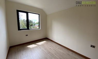 Casa en Arriendo en Casa en Condominio Ulmos de la Patagonia - Sector Alto La Paloma