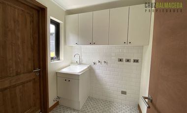 Casa en Arriendo en Casa en Condominio Ulmos de la Patagonia - Sector Alto La Paloma