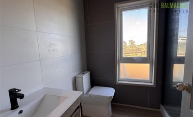 Casa en Arriendo en Loteo Santa Rosa, Nueva Braunau