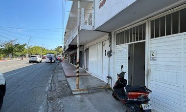 OFICINAS EN RENTA FRENTE A CAÑA HUECA