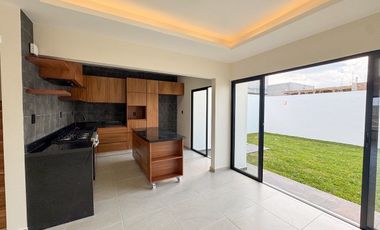 Casa en Venta con roof garden Lomas de la Rioja