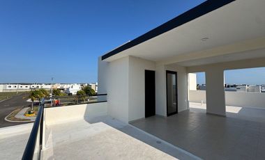 Casa en Venta con roof garden Lomas de la Rioja