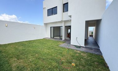 Casa en Venta con roof garden Lomas de la Rioja