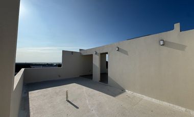 Casa en Venta con roof garden Lomas de la Rioja