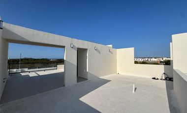 Casa en Venta con roof garden Lomas de la Rioja