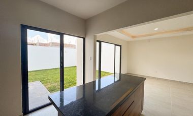 Casa en Venta con roof garden Lomas de la Rioja