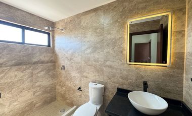 Casa en Venta con roof garden Lomas de la Rioja