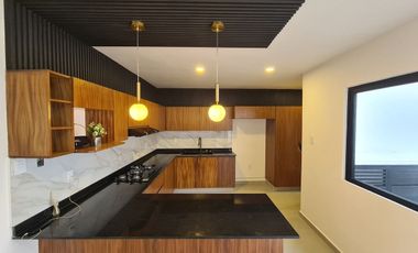 Casa en RENTA en LOMAS DE LA RIOJA