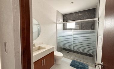 Casa en Venta recámara planta baja Lomas del Dorado