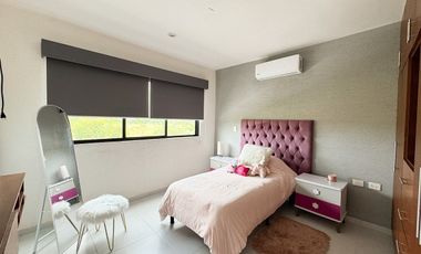 Casa en Venta recámara planta baja Lomas del Dorado