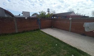 Casa - Claypole