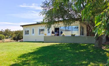 Chalet en Laguna La Brava de amplio terreno