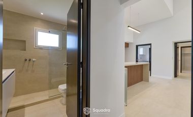 VENTA | ALQUILER - Casa 3 dormitorios, quincho y parrillero  - Kentucky Club de Campo, Funes.