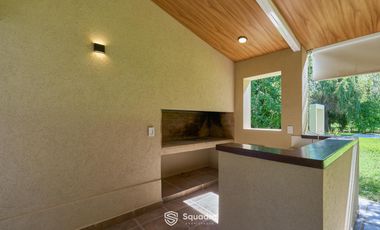 VENTA | ALQUILER - Casa 3 dormitorios, quincho y parrillero  - Kentucky Club de Campo, Funes.