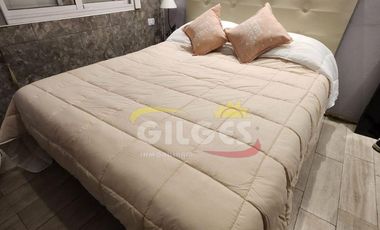 Alquiler de Casa  3 Ambientes en Haedo Muy buen estado - Con Cochera cubierta y Patio