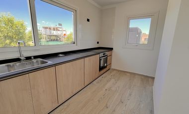 Casa a estrenar en Planta Baja