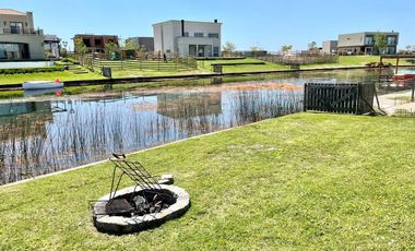 ALQUILER, CASA, PUERTOS DEL LAGO, BARRIO VISTAS, LOTE al 100