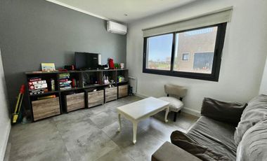 ALQUILER, CASA, PUERTOS DEL LAGO, BARRIO VISTAS, LOTE al 100