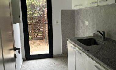 Casa en alquiler anual 3 dormitorios   1 planta Canton Puertos