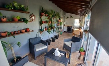 Chalet 5 ambientes con piscina sobre lote de 770 m² – Sierra de los Padres