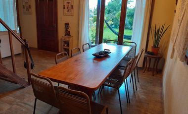 Chalet 5 ambientes con piscina sobre lote de 770 m² – Sierra de los Padres