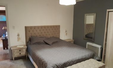 Chalet 5 ambientes con piscina sobre lote de 770 m² – Sierra de los Padres