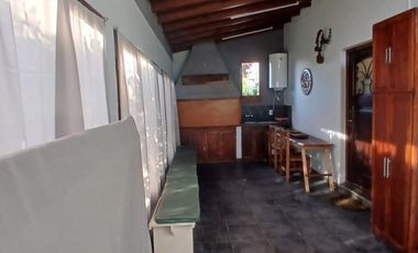 Chalet 5 ambientes con piscina sobre lote de 770 m² – Sierra de los Padres
