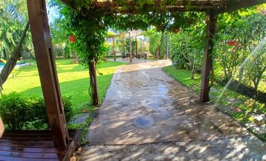 Chalet 5 ambientes con piscina sobre lote de 770 m² – Sierra de los Padres
