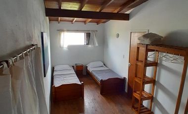 Chalet 5 ambientes con piscina sobre lote de 770 m² – Sierra de los Padres