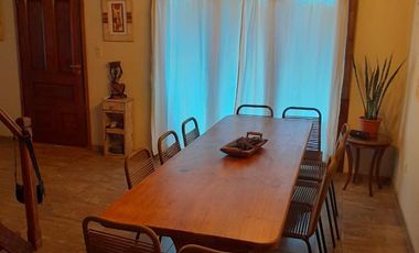 Chalet 5 ambientes con piscina sobre lote de 770 m² – Sierra de los Padres