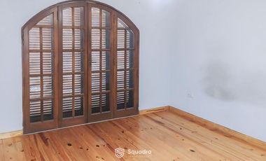 VENTA | PERMUTA - Casa de 3 dormitorios con cochera, patio, parrillero y pileta - Gálvez.