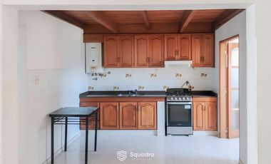 VENTA | PERMUTA - Casa de 3 dormitorios con cochera, patio, parrillero y pileta - Gálvez.
