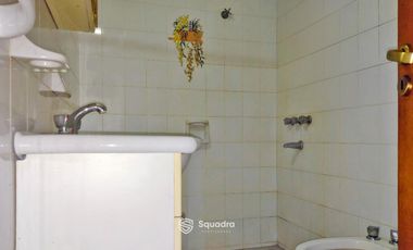 VENTA | PERMUTA - Casa de 3 dormitorios con cochera, patio, parrillero y pileta - Gálvez.