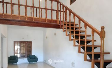 VENTA | PERMUTA - Casa de 3 dormitorios con cochera, patio, parrillero y pileta - Gálvez.
