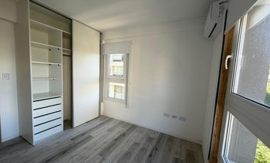 Departamento de Dos ambientes con Cochera y amenities