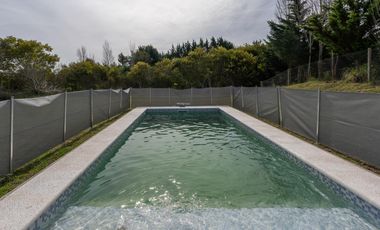 CASA EN VENTA EN COSTA ESMERALDA, BARRIO RESIDENCIAL I LOTE 653, 4 AMBIENTES