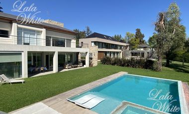 Casa con pileta en venta - Saint Thomas Este, Canning, Esteban Echeverría