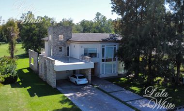 Casa con pileta en venta - Saint Thomas Este, Canning, Esteban Echeverría