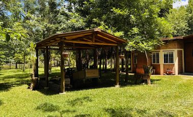 Casa con Quincho, Depto y Piscina Colón Entre Ríos